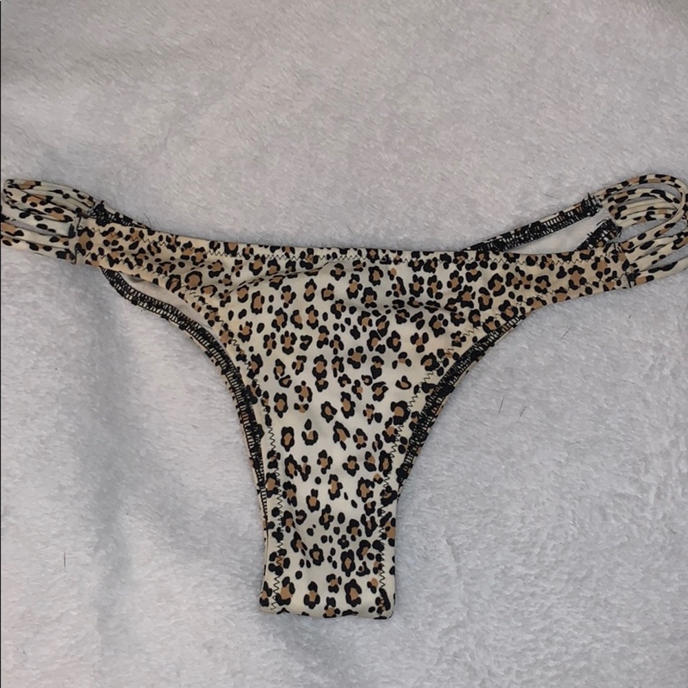 Victoria’s Secret Itsy Swim Bottom